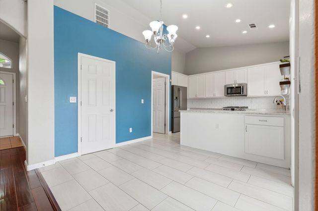 1497 Persimmon Street, Lemoore, CA 93245