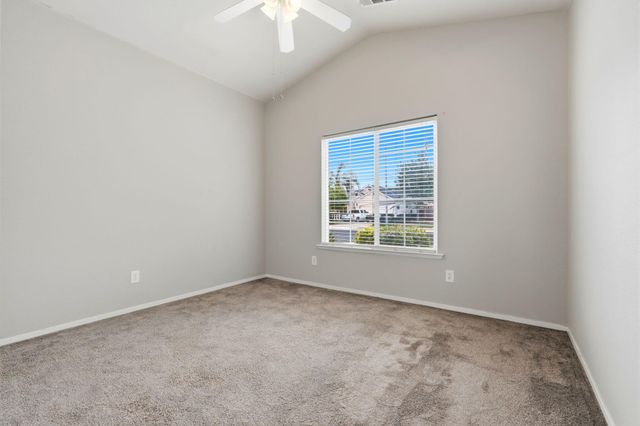 1497 Persimmon Street, Lemoore, CA 93245