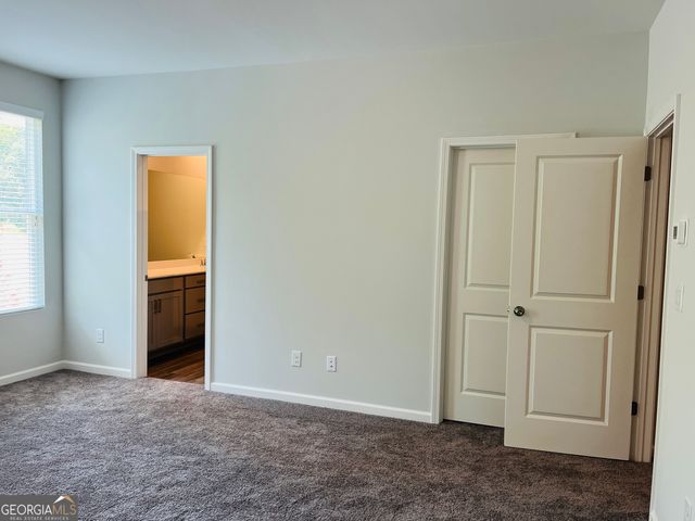 2732 Creekview Terrace NW, Atlanta, GA 30318
