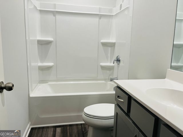2732 Creekview Terrace NW, Atlanta, GA 30318