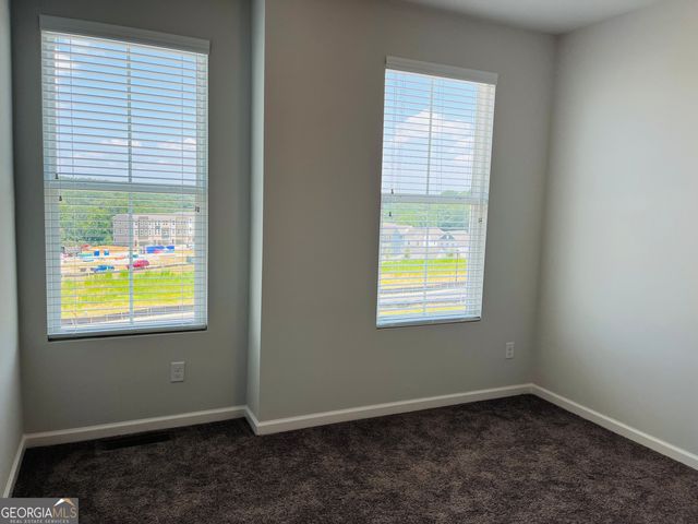 2732 Creekview Terrace NW, Atlanta, GA 30318
