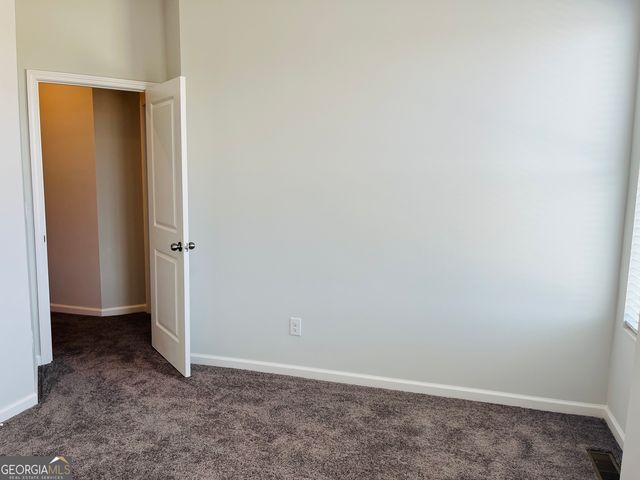 2732 Creekview Terrace NW, Atlanta, GA 30318