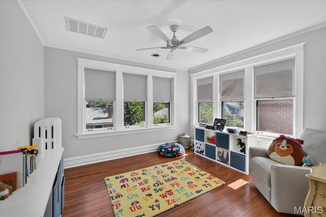 6947 Pershing Avenue, University City, MO 63130