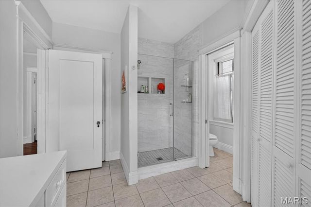 6947 Pershing Avenue, University City, MO 63130