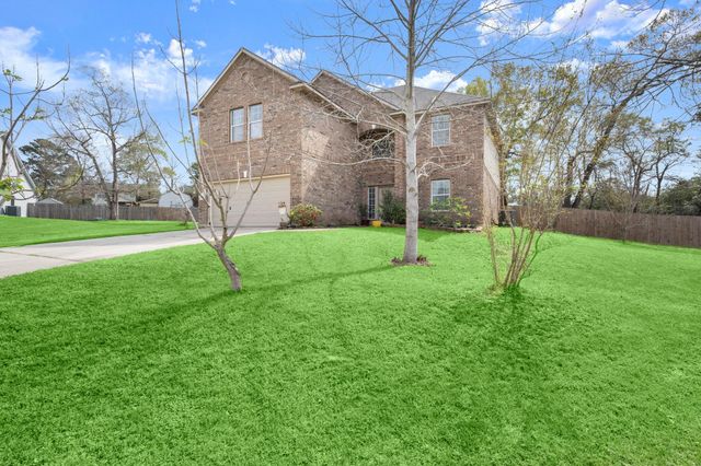 10490 Sunflower Drive, Conroe, TX 77318