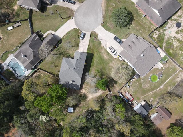10490 Sunflower Drive, Conroe, TX 77318