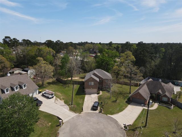 10490 Sunflower Drive, Conroe, TX 77318