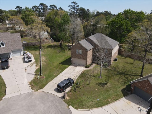 10490 Sunflower Drive, Conroe, TX 77318