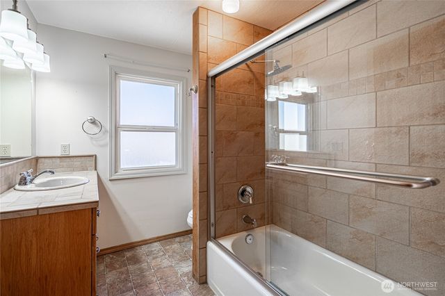 145 N Harris Avenue, Manson, WA 98831