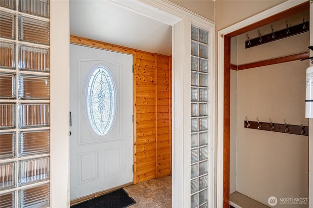 145 N Harris Avenue, Manson, WA 98831