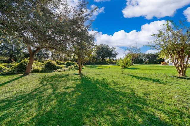 709 LAKE EMERALD AVENUE, Orange City, FL 32763
