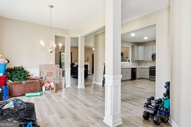 2415 Valley Creek Drive, Lithia Springs, GA 30122