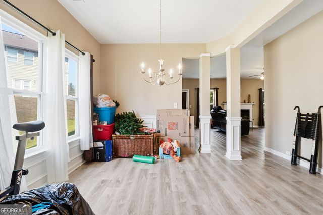 2415 Valley Creek Drive, Lithia Springs, GA 30122