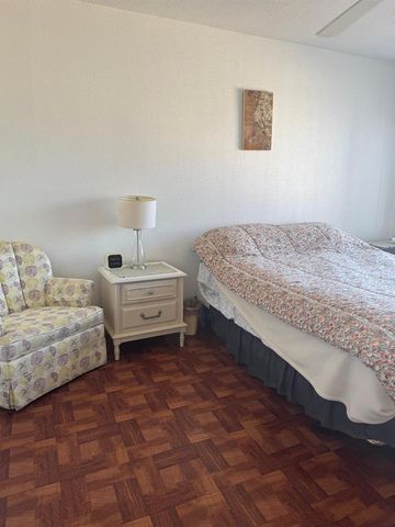 10375 PARADISE BOULEVARD 56, Treasure Island, FL 33706