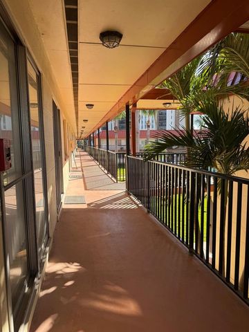 10375 PARADISE BOULEVARD 56, Treasure Island, FL 33706