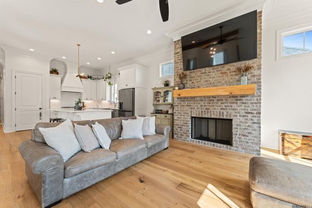 4926 Pembrooke Ave, Gonzales, LA 70737