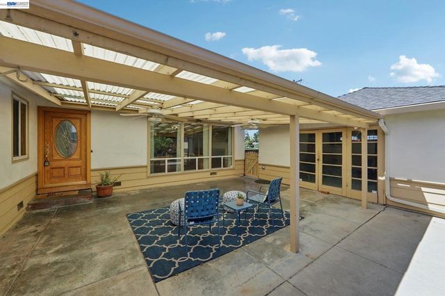 1253 4Th St, Livermore, CA 94550