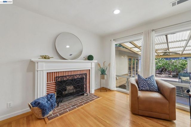 1253 4Th St, Livermore, CA 94550