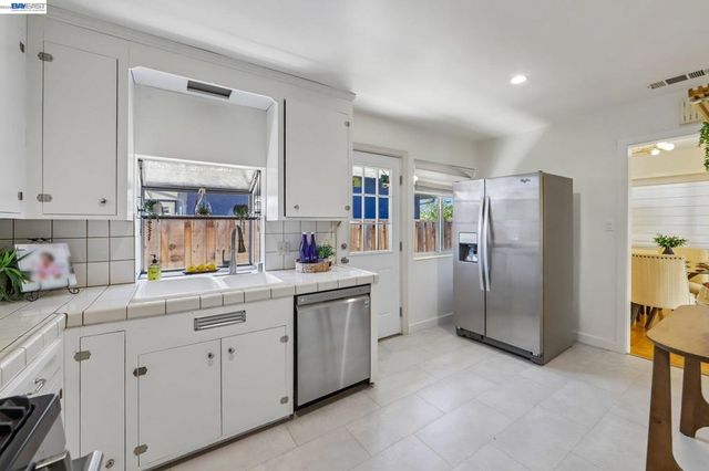 1253 4Th St, Livermore, CA 94550