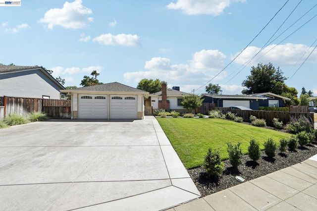 1253 4Th St, Livermore, CA 94550
