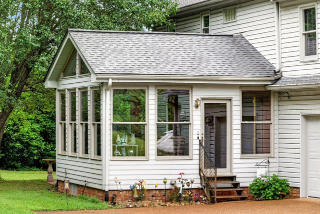 770 Martha Leeville Rd, Lebanon, TN 37090