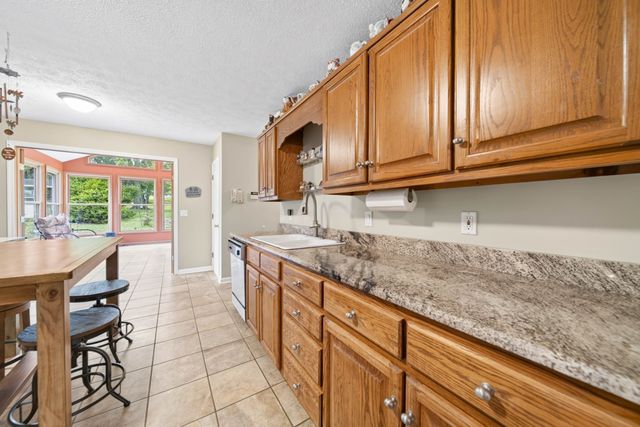 770 Martha Leeville Rd, Lebanon, TN 37090