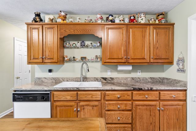770 Martha Leeville Rd, Lebanon, TN 37090