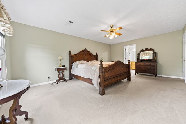 770 Martha Leeville Rd, Lebanon, TN 37090
