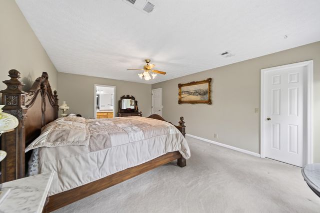 770 Martha Leeville Rd, Lebanon, TN 37090
