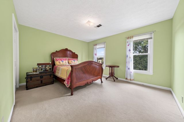 770 Martha Leeville Rd, Lebanon, TN 37090