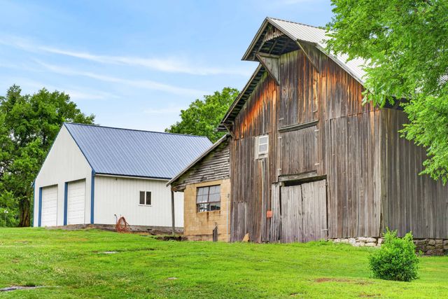 770 Martha Leeville Rd, Lebanon, TN 37090