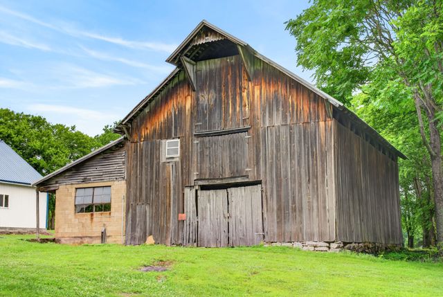 770 Martha Leeville Rd, Lebanon, TN 37090