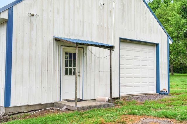 770 Martha Leeville Rd, Lebanon, TN 37090