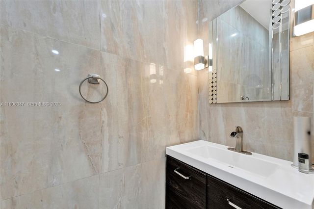 18060 SW 11th Court, Pembroke Pines, FL 33029