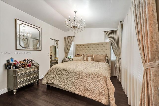 18060 SW 11th Court, Pembroke Pines, FL 33029