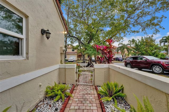 18060 SW 11th Court, Pembroke Pines, FL 33029
