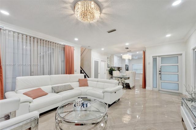 18060 SW 11th Court, Pembroke Pines, FL 33029