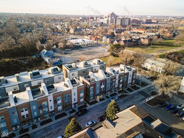 743 Bates Street, Indianapolis, IN 46202