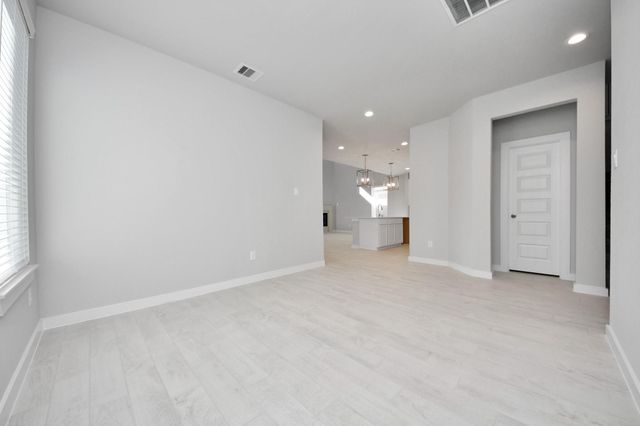 18611 Serapis Street, Fresno, TX 77545