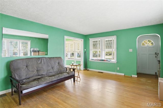 2307 E Main Street, Belleville, IL 62221
