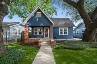 109 E 25th Street, Houston, TX 77008