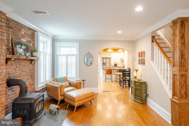 120 W UNION ST, West Chester, PA 19382