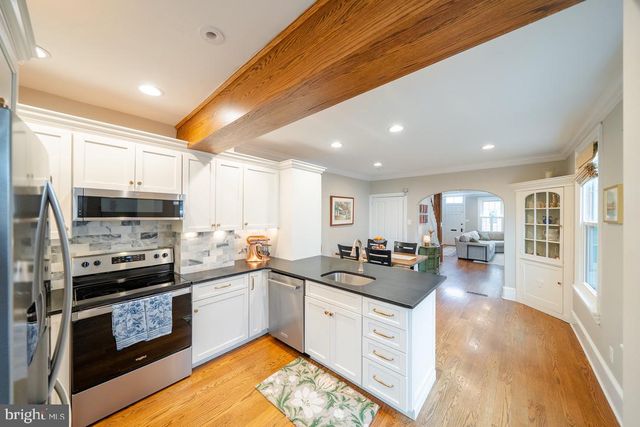 120 W UNION ST, West Chester, PA 19382