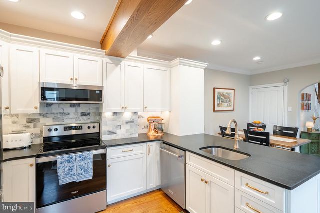 120 W UNION ST, West Chester, PA 19382