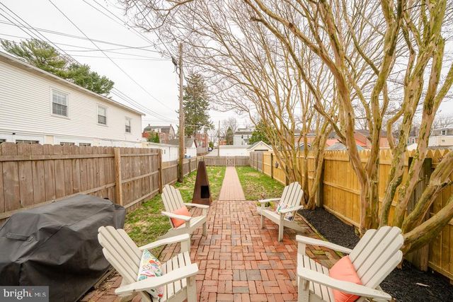 120 W UNION ST, West Chester, PA 19382