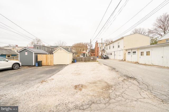 120 W UNION ST, West Chester, PA 19382