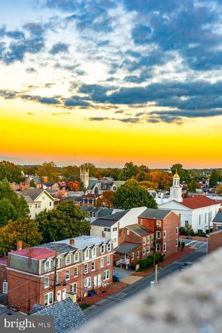 120 W UNION ST, West Chester, PA 19382