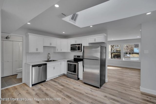 152 Windward Drive, Barnegat, NJ 08005