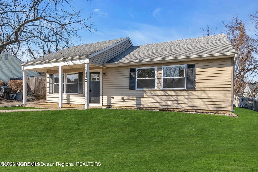 152 Windward Drive, Barnegat, NJ 08005