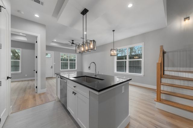 2810 Chicago Street, Dallas, TX 75212
